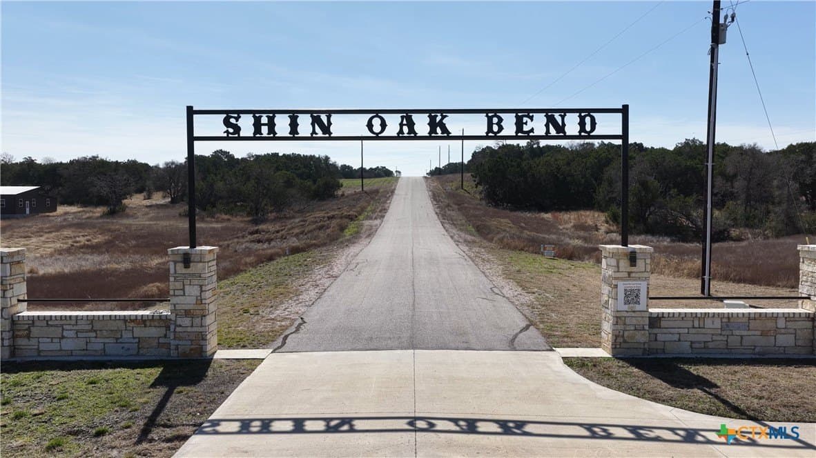 3.21 acres in Burnet County gallery image 3