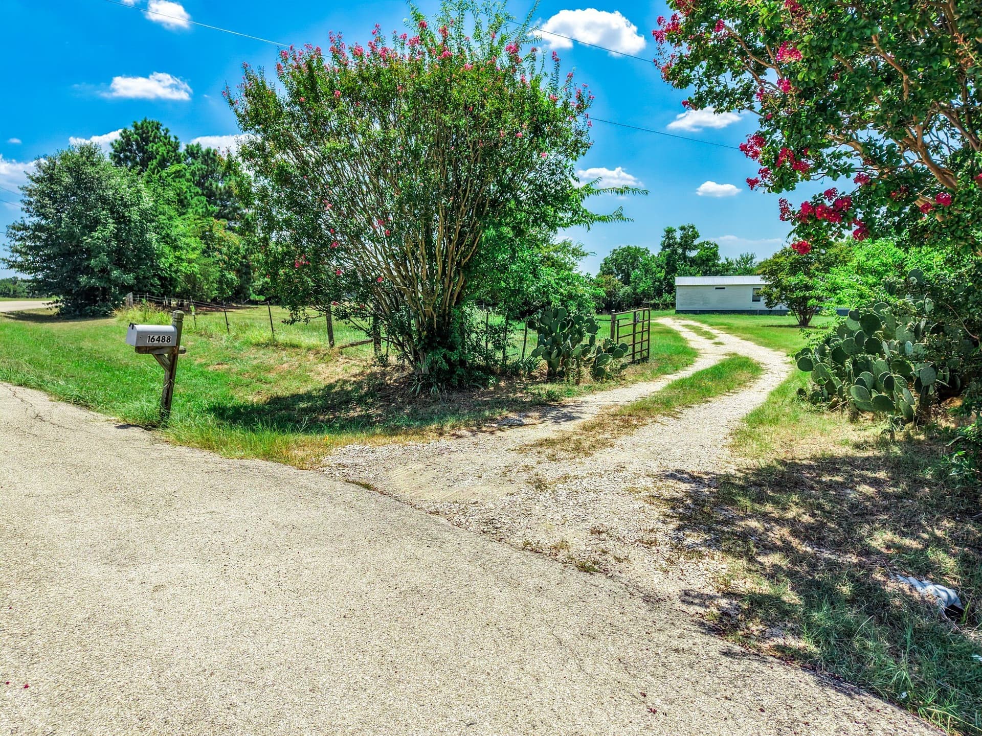 3.24 acres in Kaufman County - photo 6