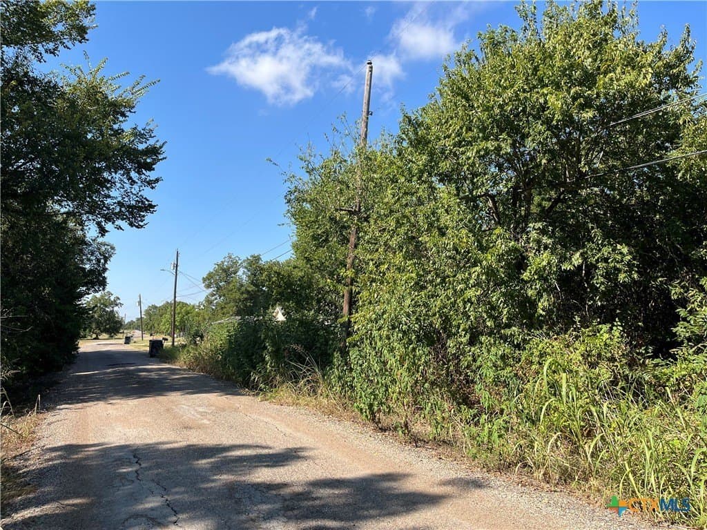 0.4 acres in Bell County - photo 5
