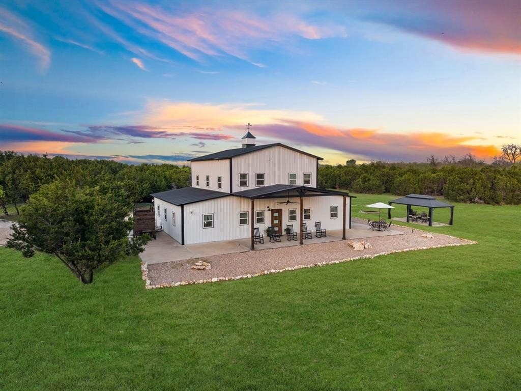 11 acres in Hill County gallery image 2