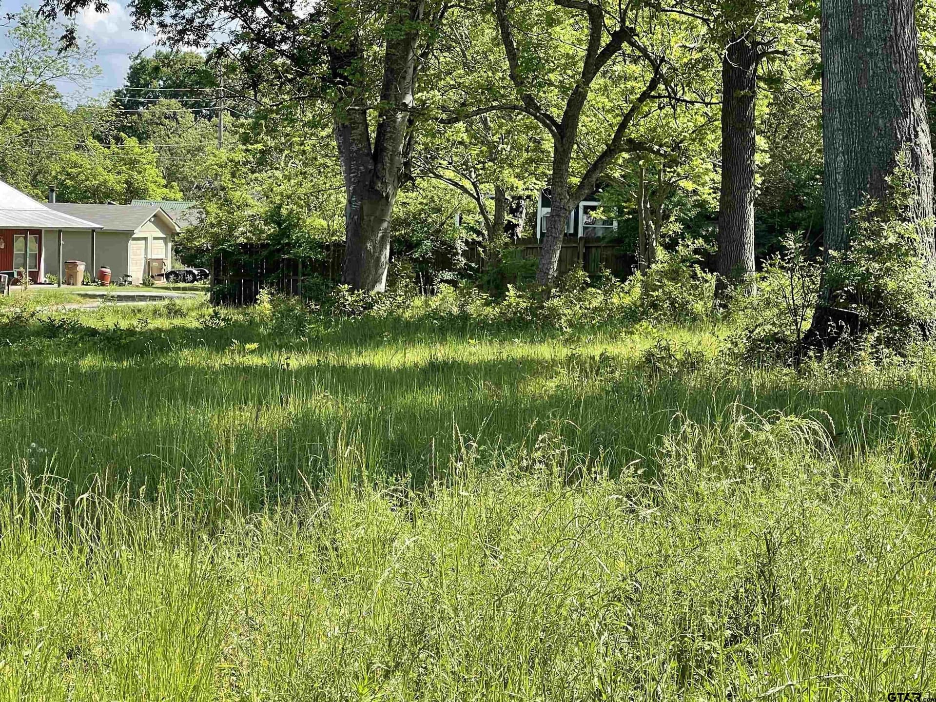 0.47 acres in Henderson County - photo 6