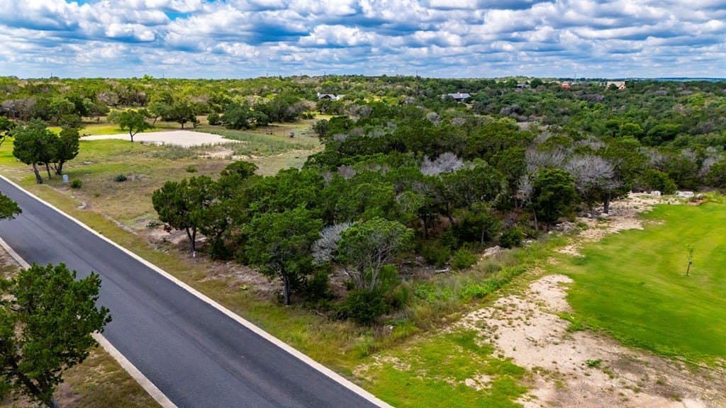 1 acres in Kerr County - photo 5