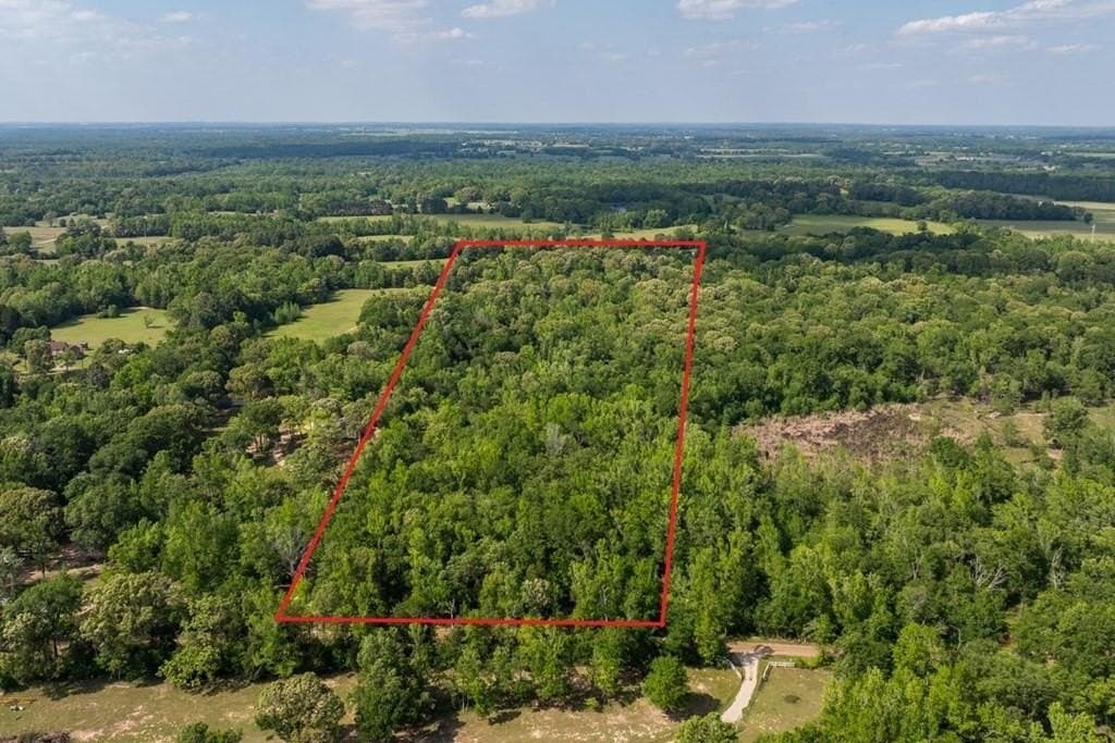 21.71 acres in Henderson County featured view