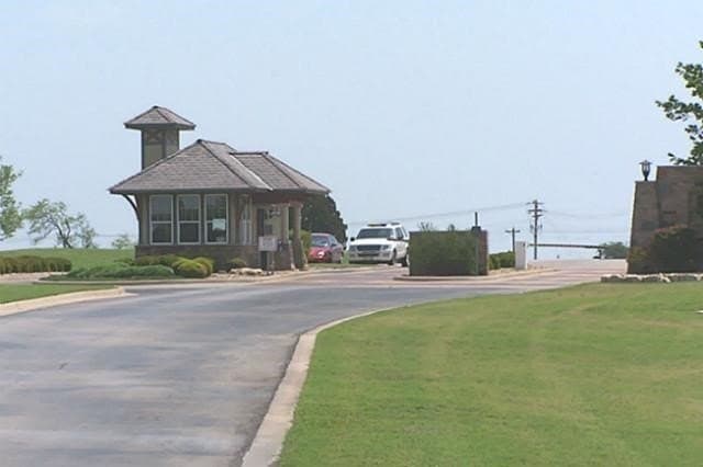 0.35 acres in Johnson County gallery image 4