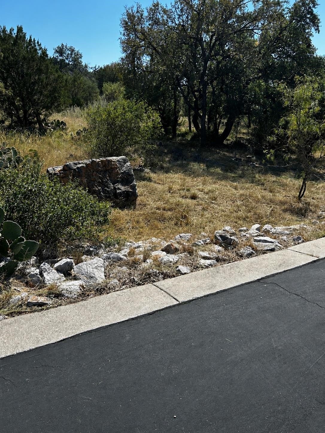 0.21 acres in Llano County gallery image 3