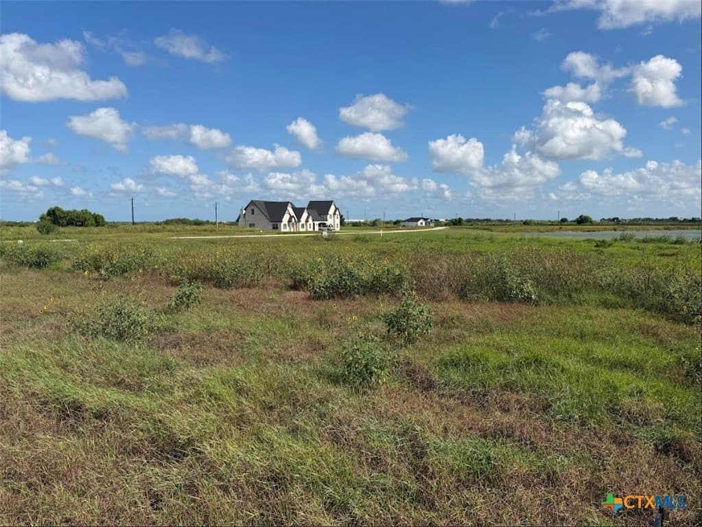 0.85 acres in Calhoun County - photo 4