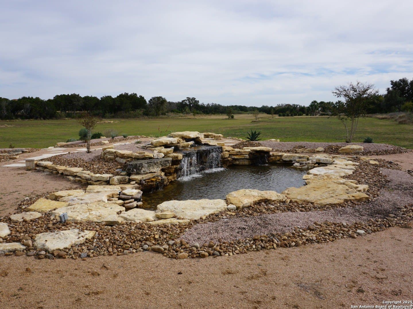 2.01 acres in Bandera County - photo 11