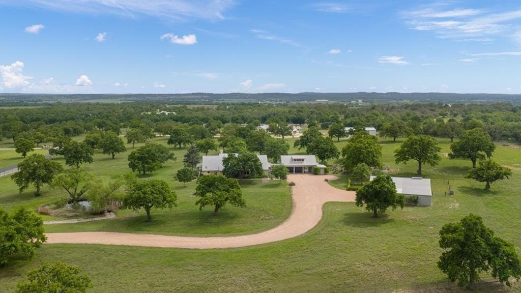 12.65 acres in Gillespie County gallery image 2