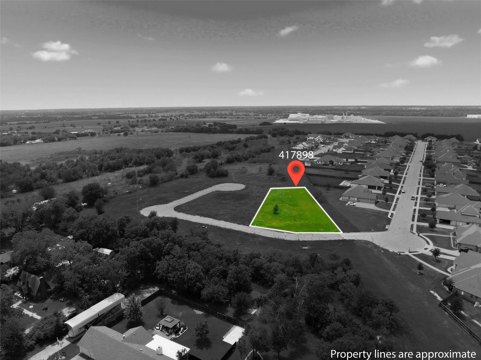 0.51 acres in McLennan County - photo 2