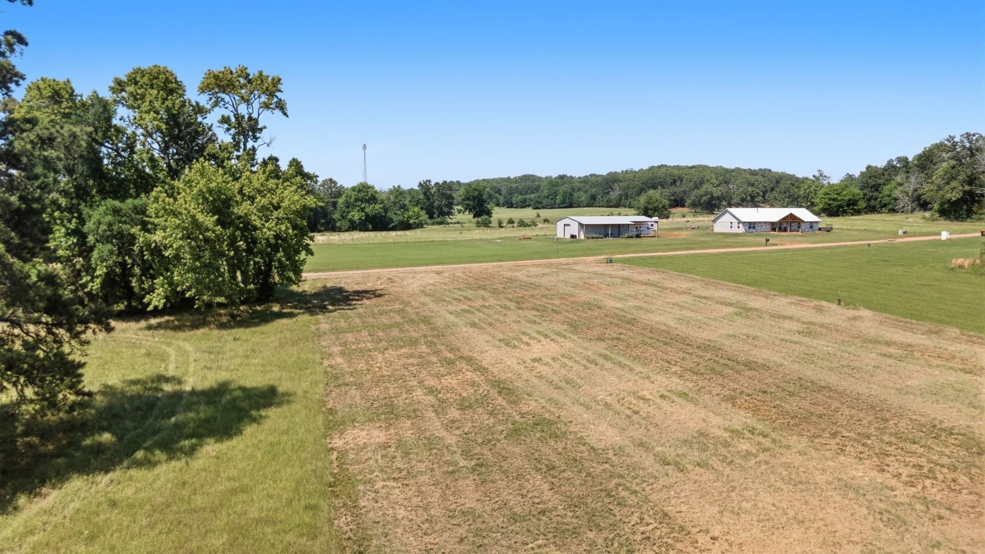 1.05 acres in Van Zandt County - photo 3