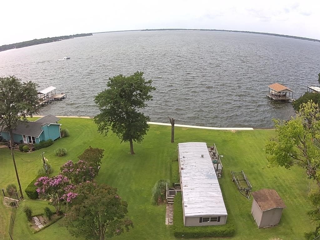 0.37 acres in Henderson County - photo 17