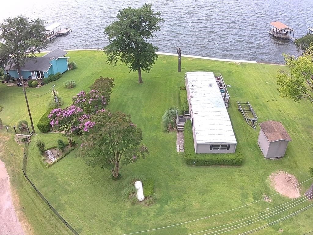 0.37 acres in Henderson County - photo 14