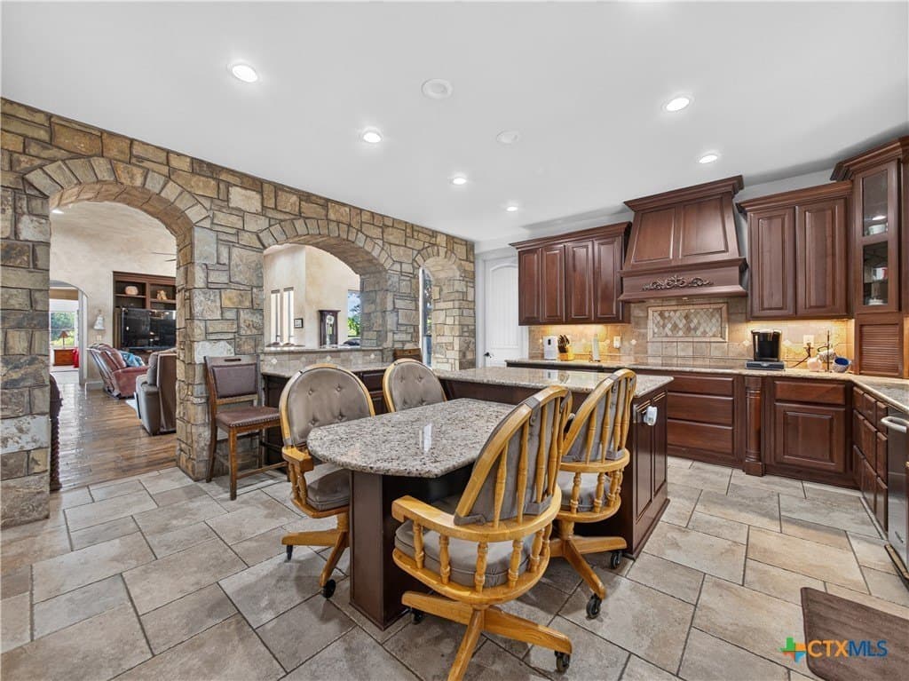 14.97 acres in Comal County - photo 7