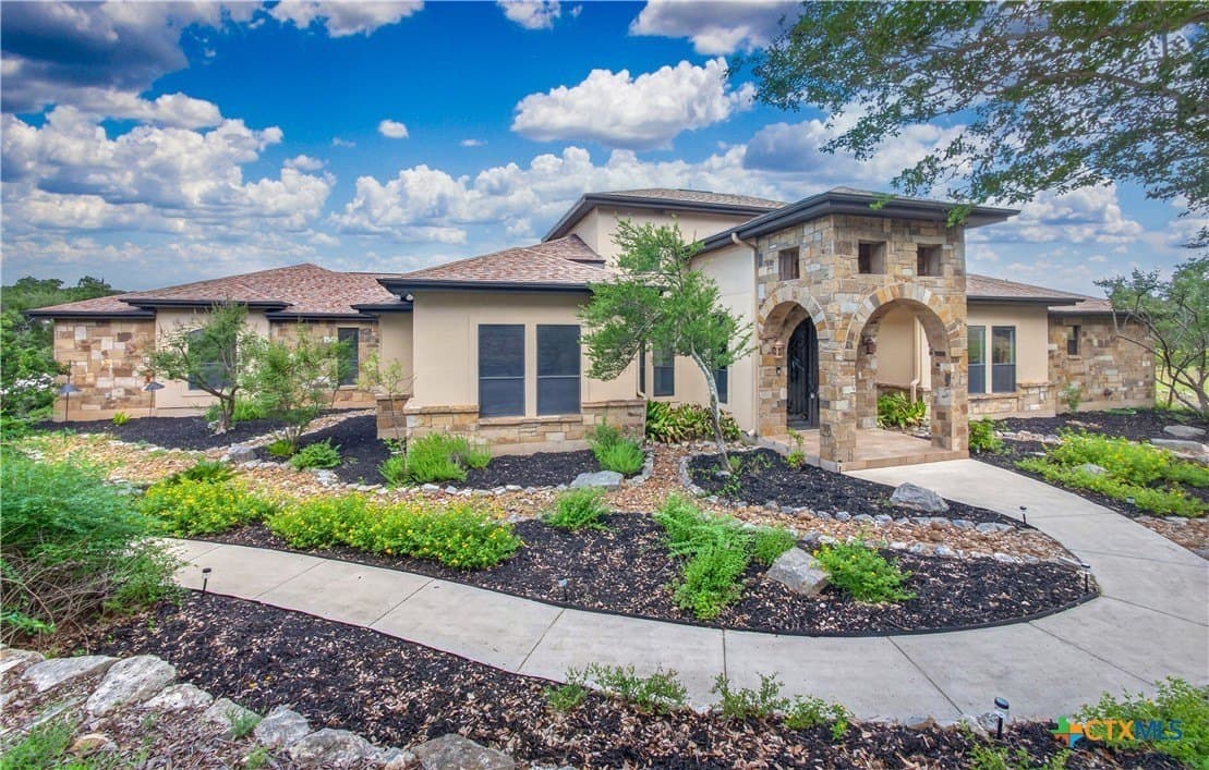14.97 acres in Comal County