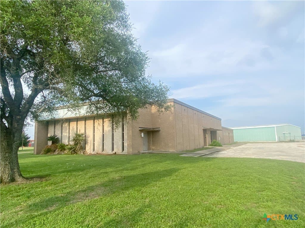 13.7 acres in Victoria County featured view