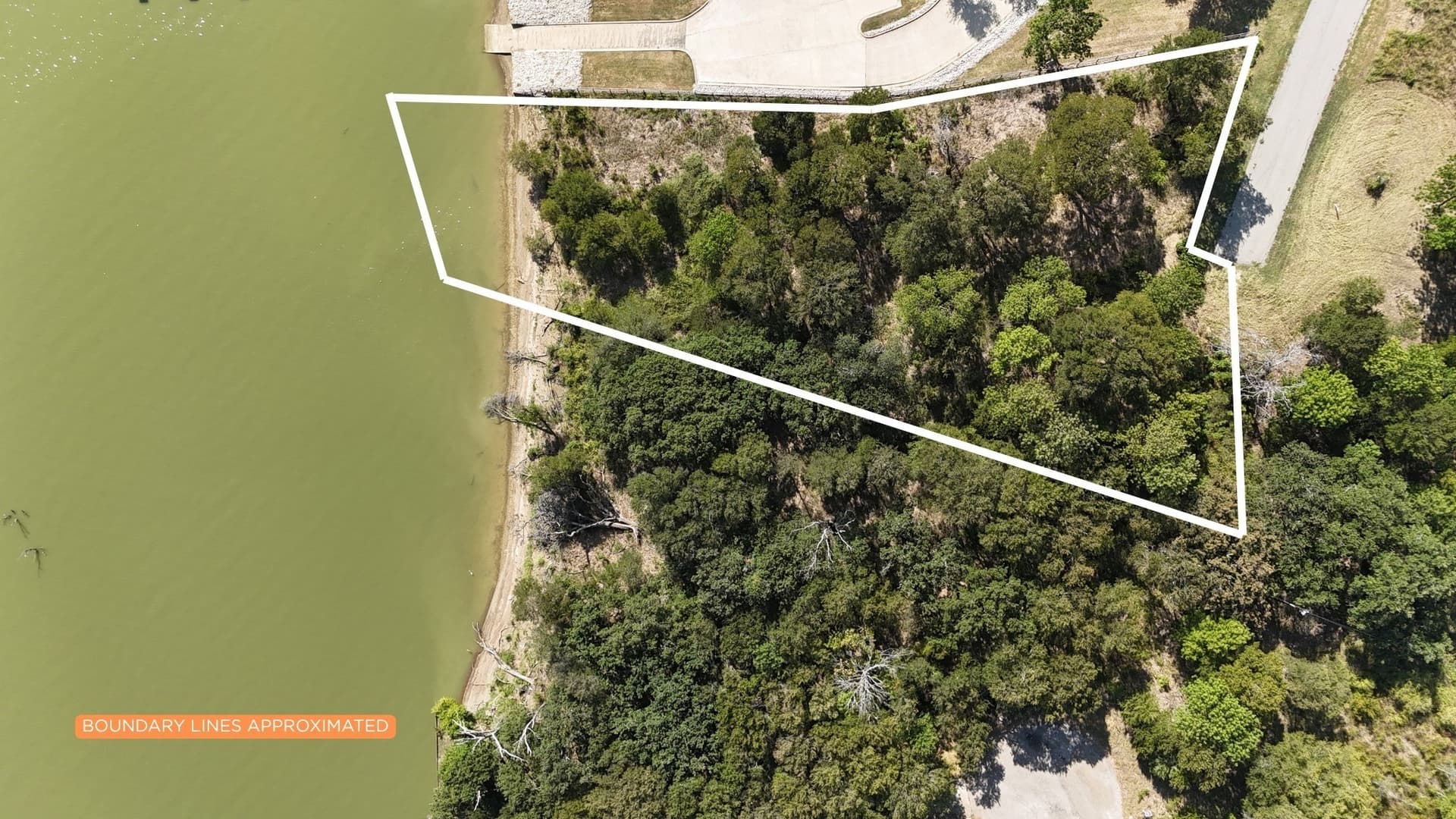 1.16 acres in Navarro County - photo 21