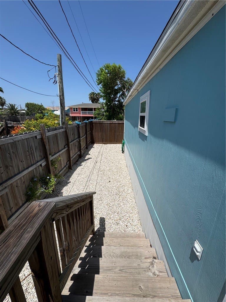 0.1 acres in Nueces County - photo 16
