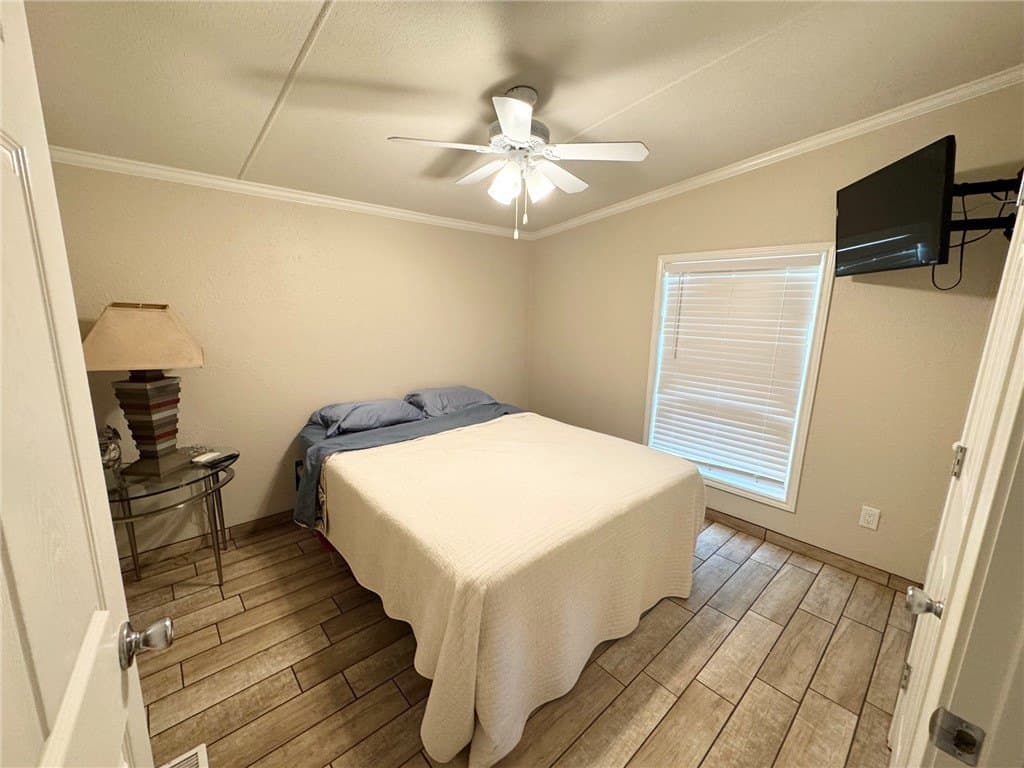 0.1 acres in Nueces County - photo 11