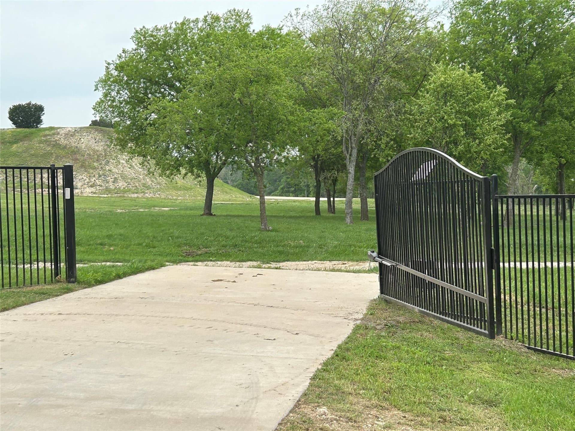2.91 acres in Parker County