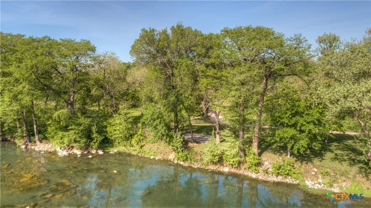 1 acres in Comal County - photo 34