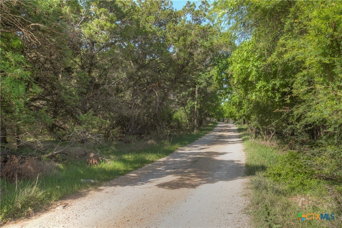 1 acres in Comal County - photo 16