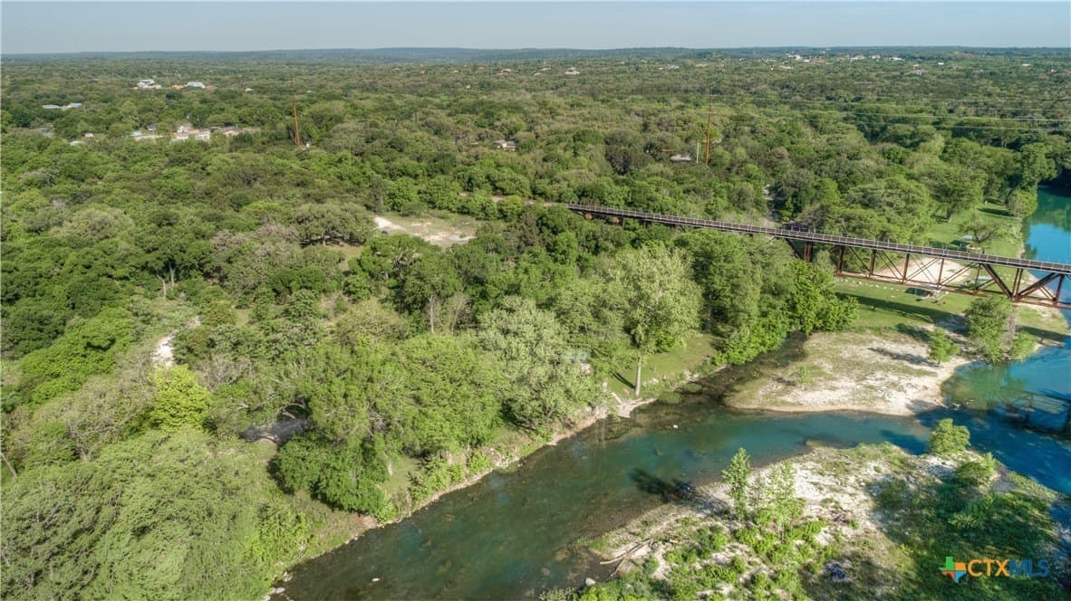 1 acres in Comal County - photo 25