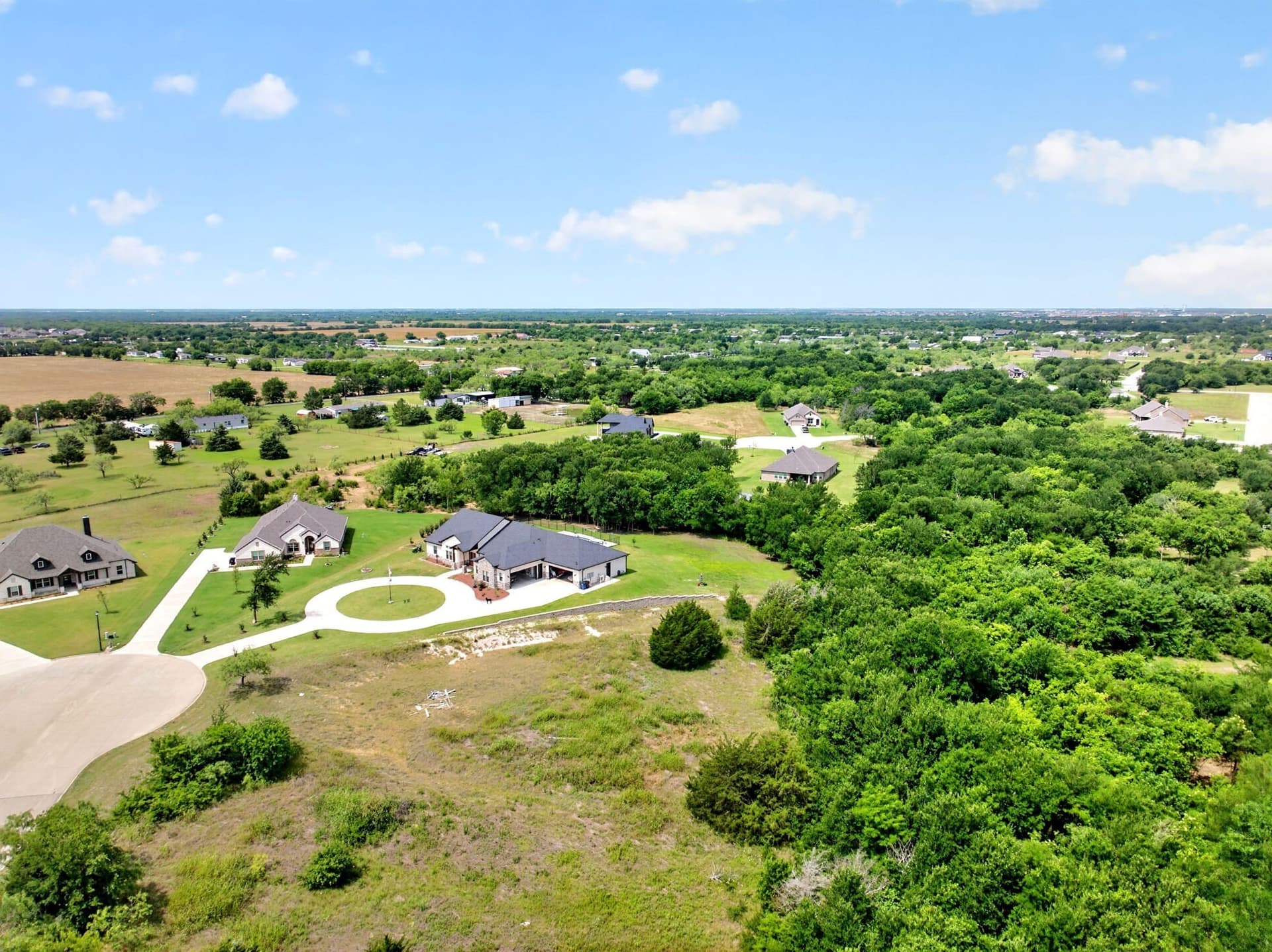 1.36 acres in Rockwall County gallery image 4