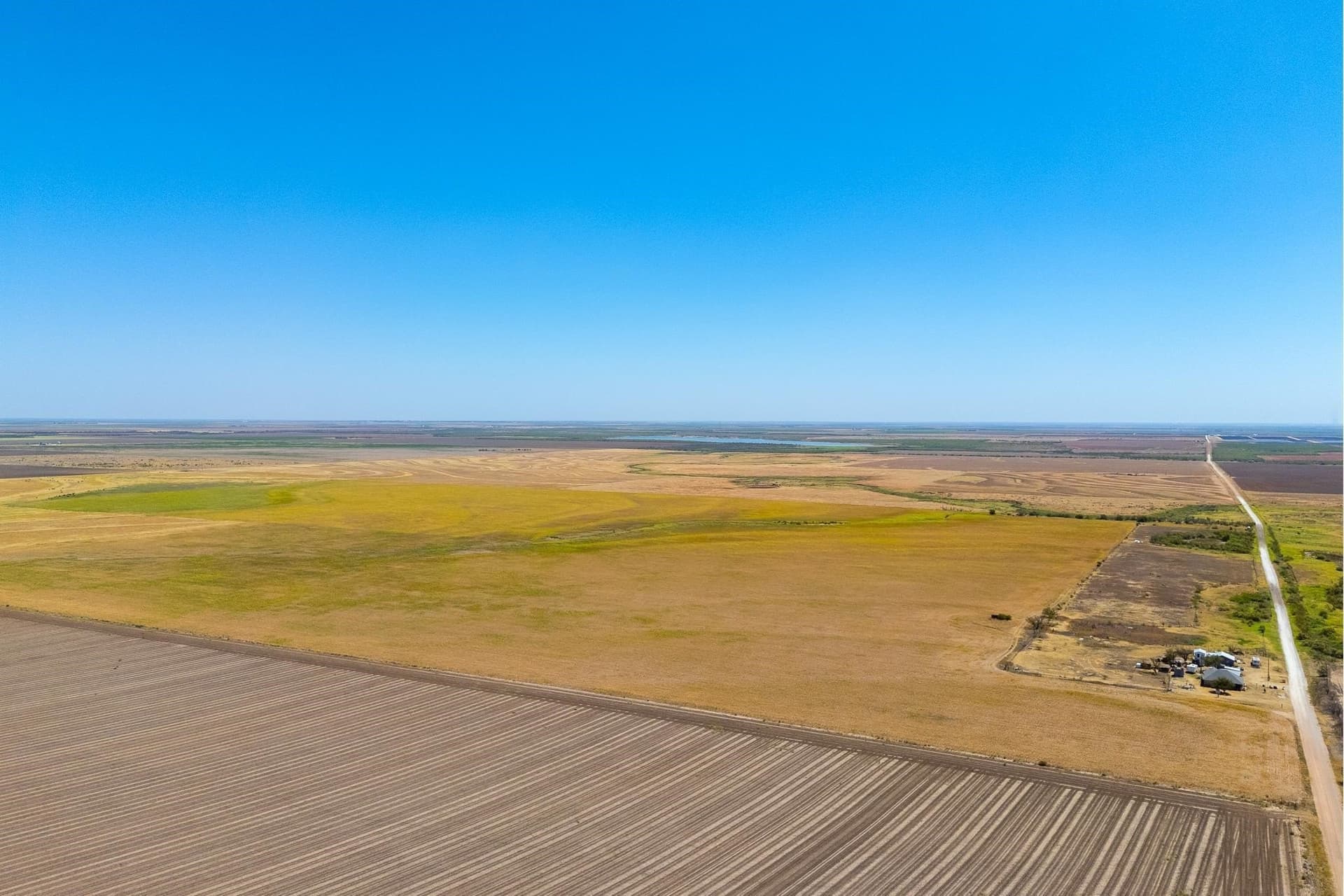 198.56 acres in Jones County - photo 5