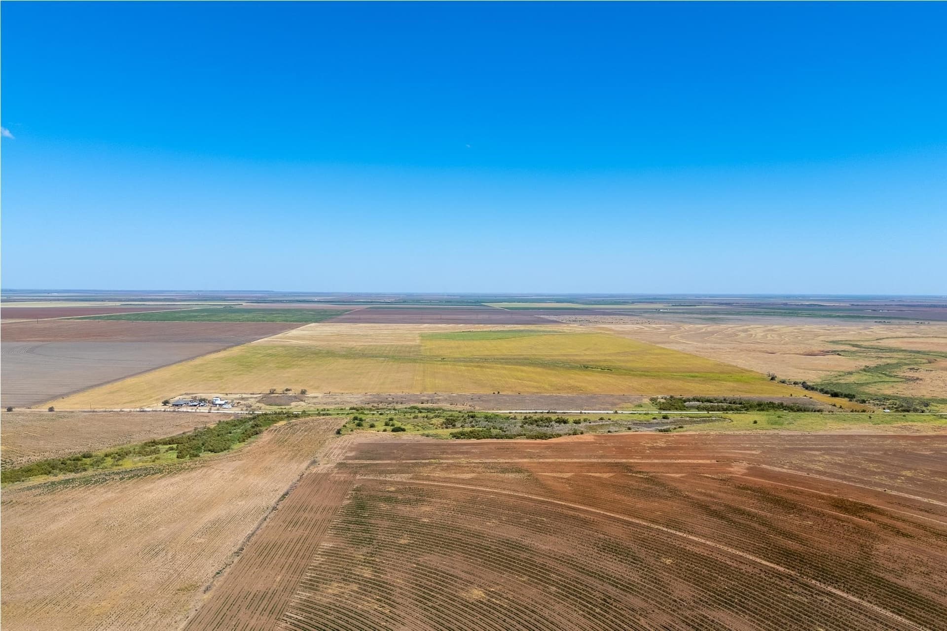 198.56 acres in Jones County - photo 3