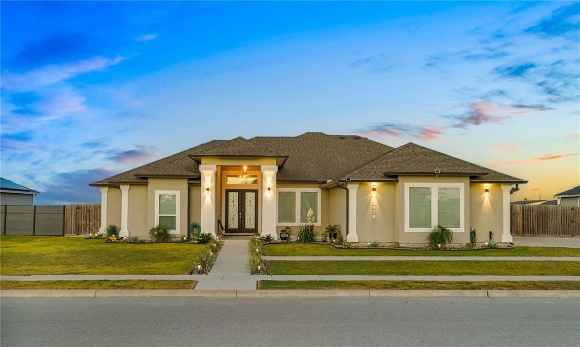 22,690 acres in Nueces County - photo 45