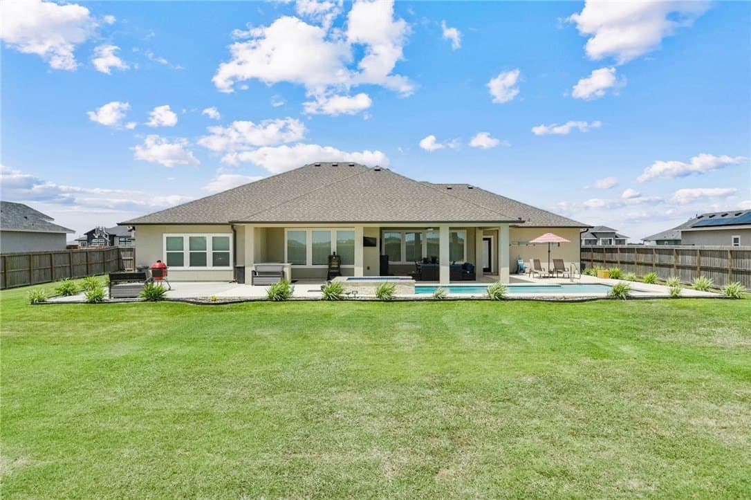 22,690 acres in Nueces County - photo 38