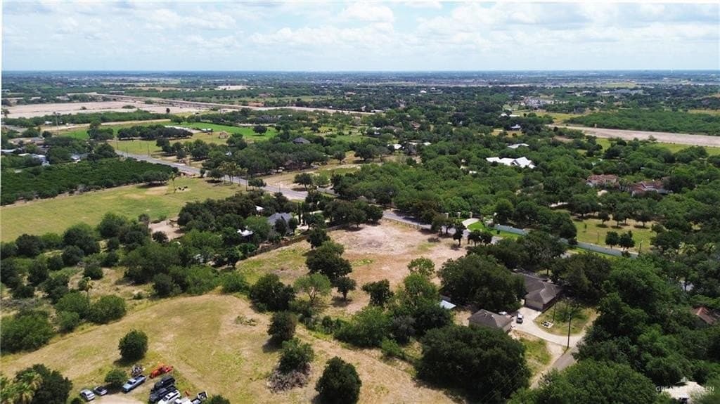 1.96 acres in Hidalgo County gallery image 2