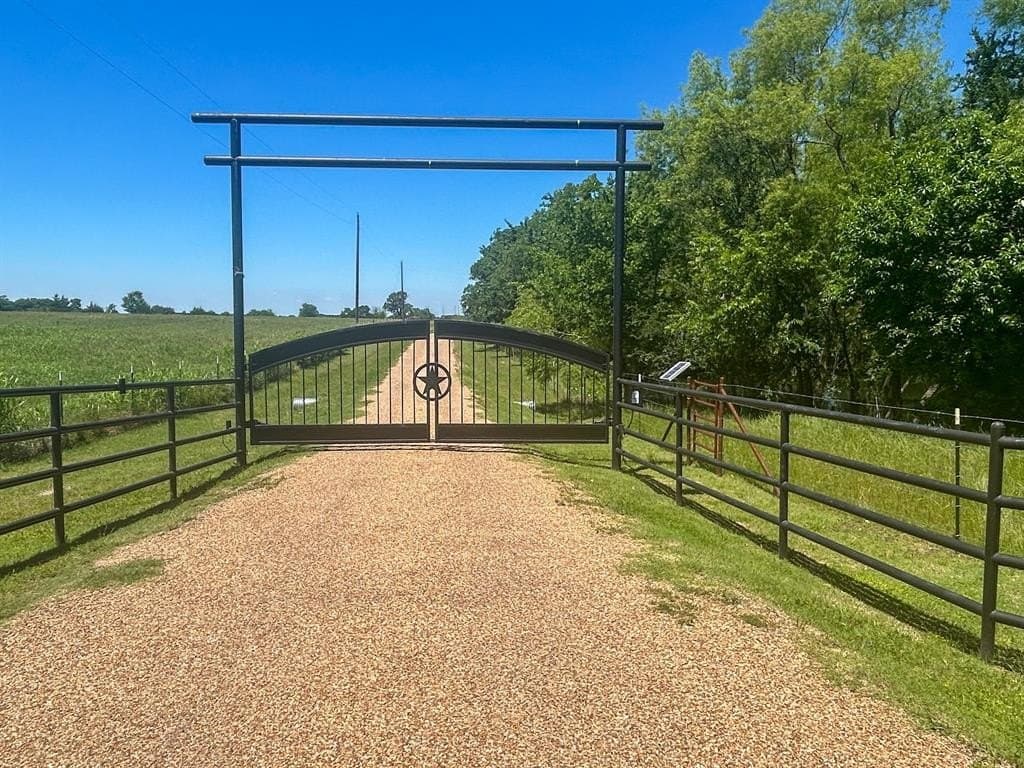 17.12 acres in Collin County gallery image 2