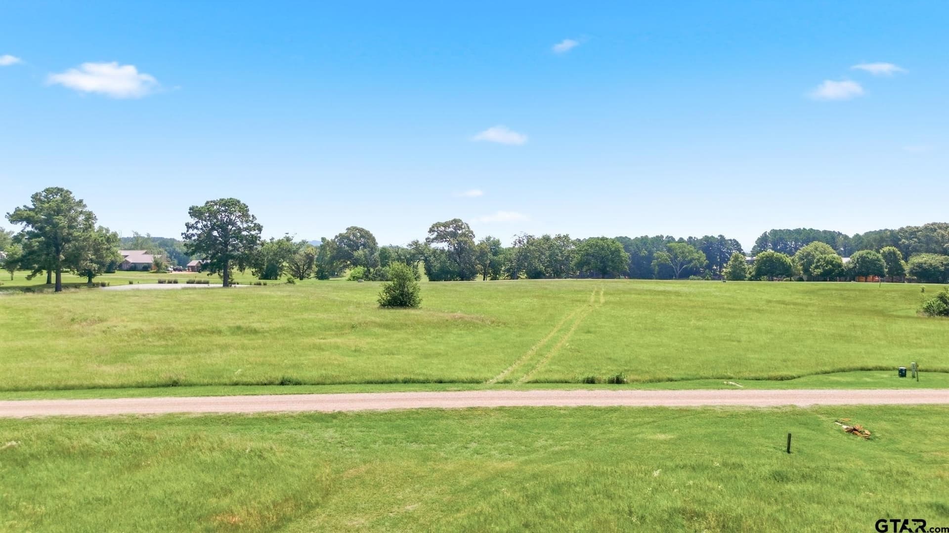 3 acres in Henderson County gallery image 3