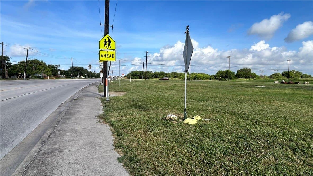 0.94 acres in San Patricio County - photo 13
