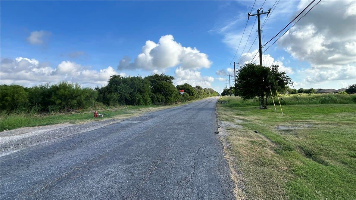 0.94 acres in San Patricio County - photo 7