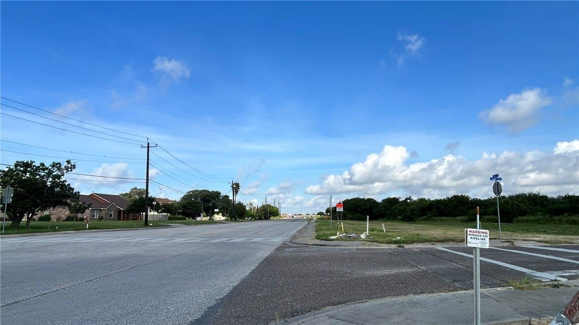 0.94 acres in San Patricio County - photo 15