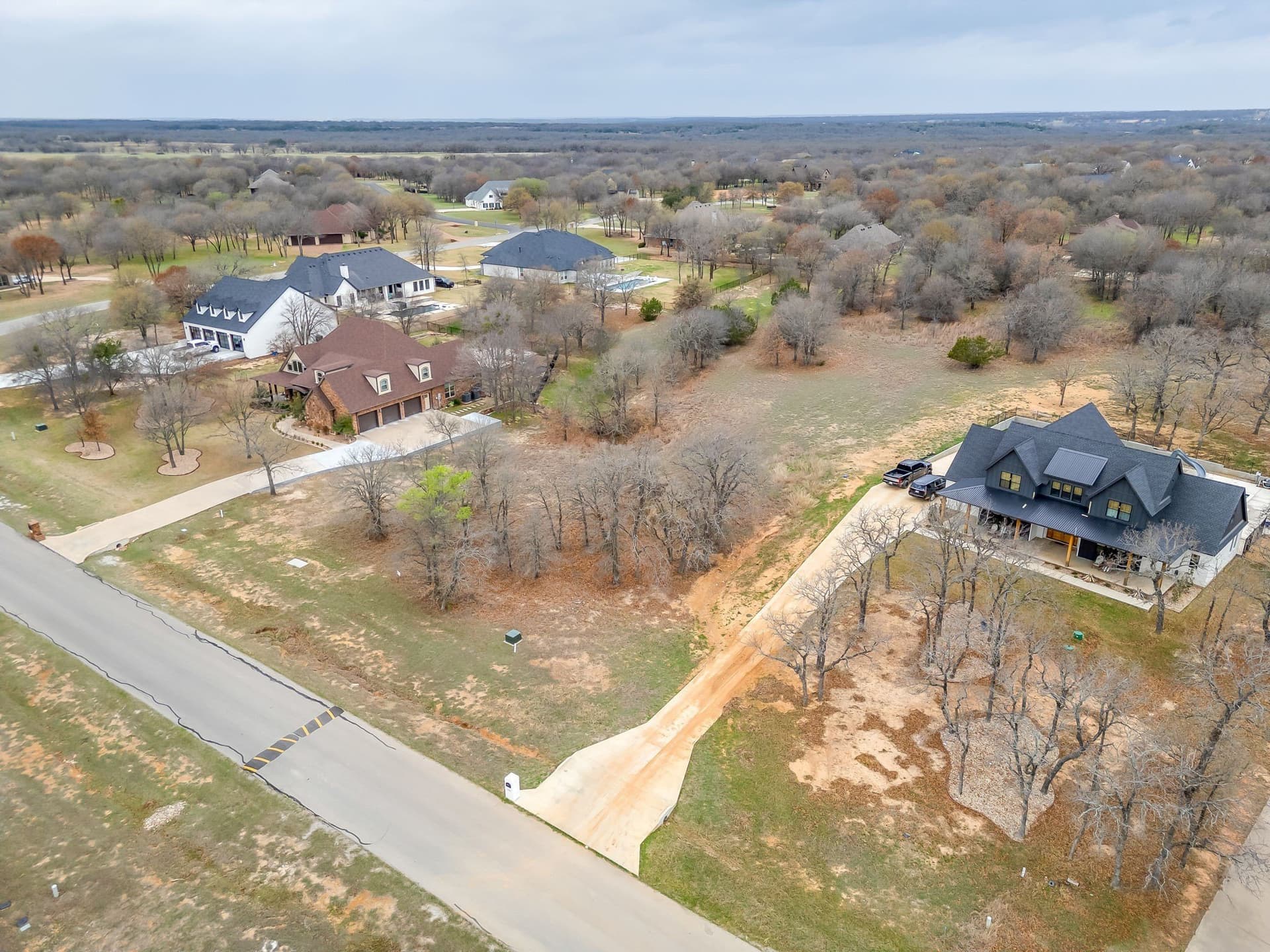 1.01 acres in Parker County gallery image 3