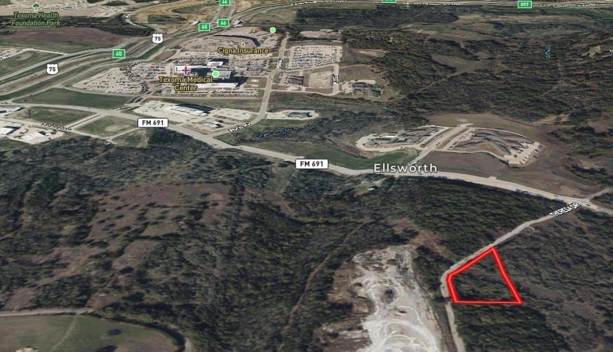 1.93 acres in Grayson County gallery image 2