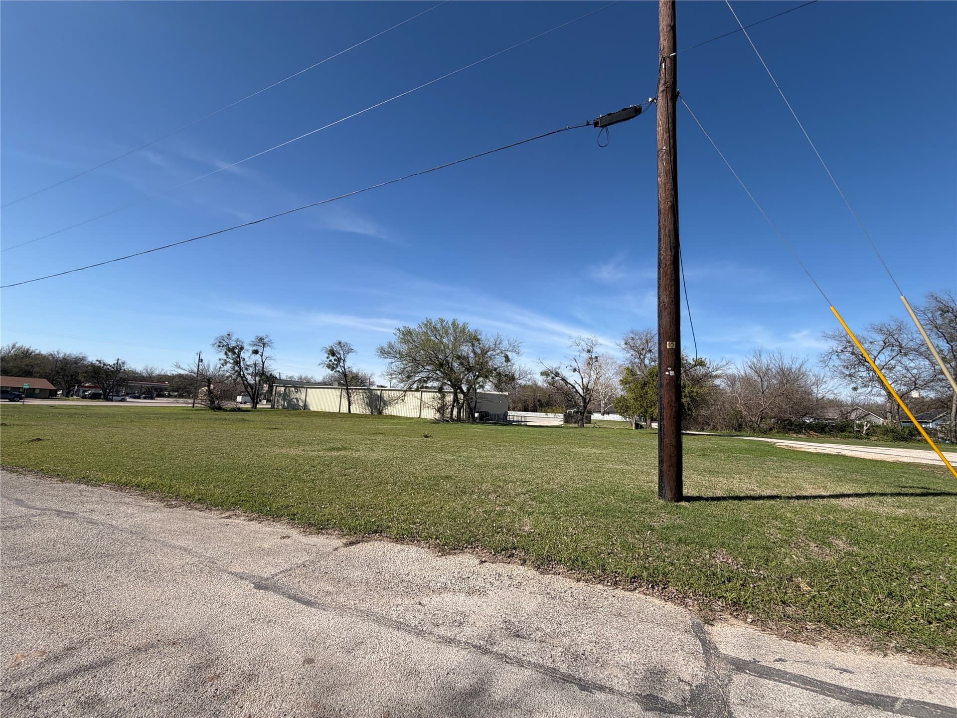 0.82 acres in Wise County gallery image 3