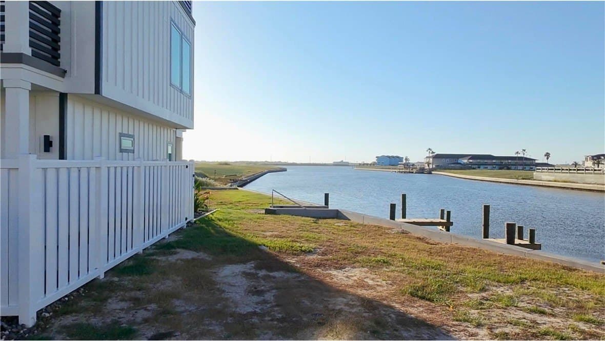 0.02 acres in Nueces County - photo 3