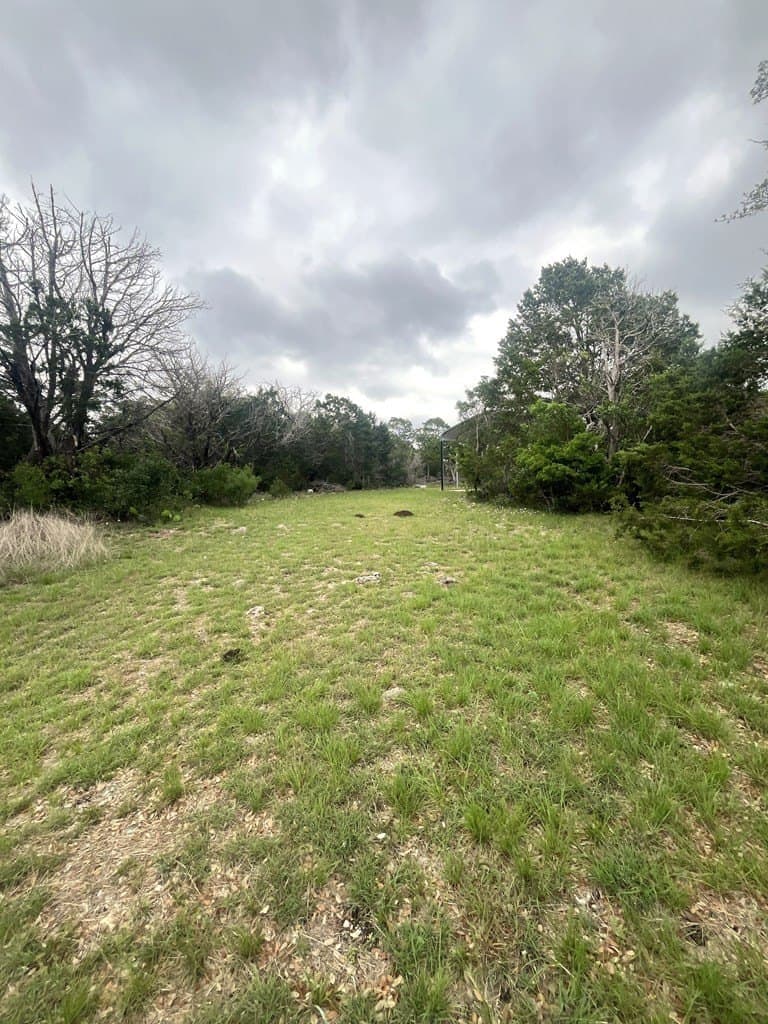 20.32 acres in Real County - photo 10