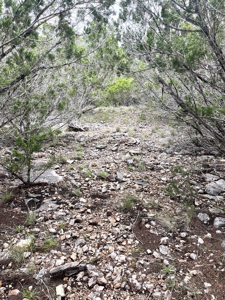 20.32 acres in Real County - photo 40