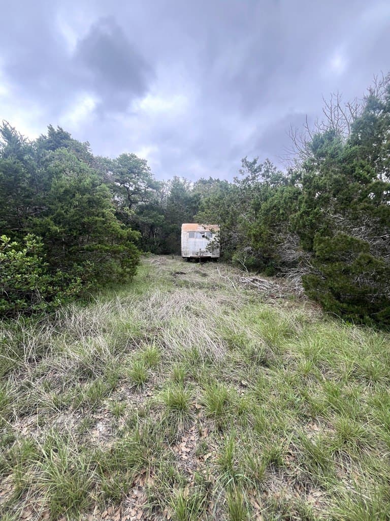 20.32 acres in Real County - photo 8