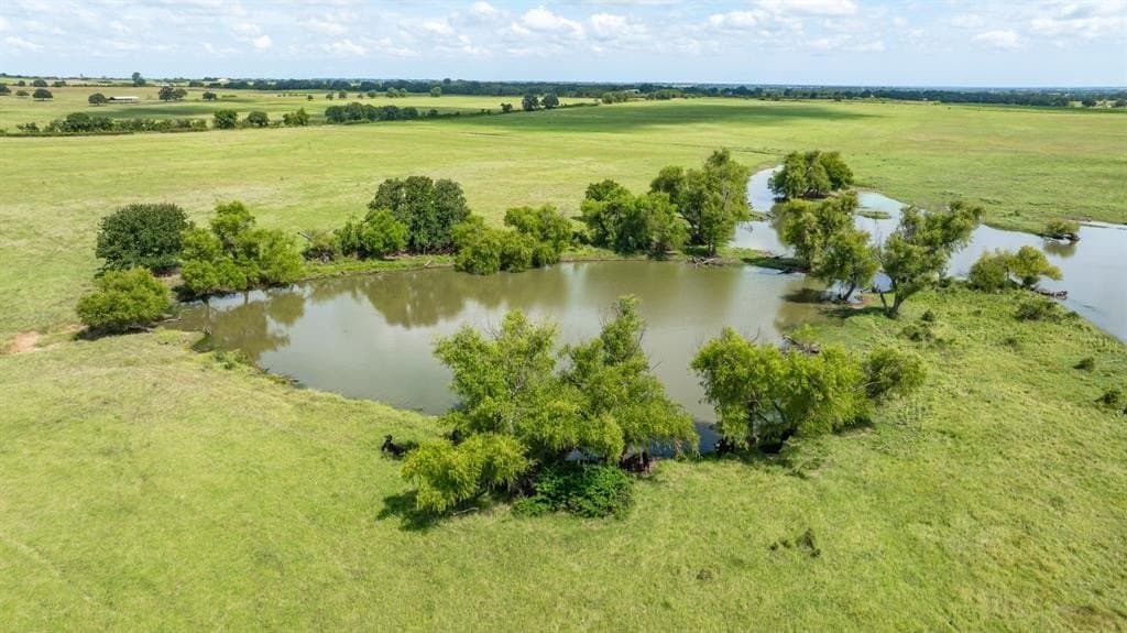 91.95 acres in Comanche County