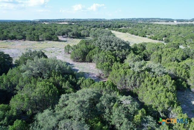10.06 acres in Lampasas County