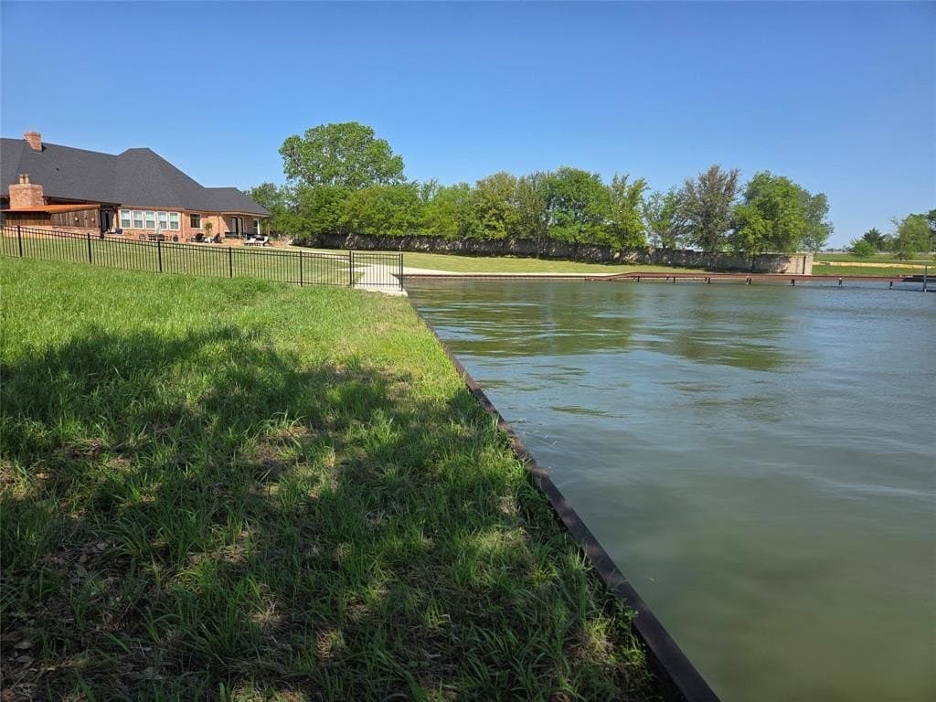 0.43 acres in Navarro County gallery image 4