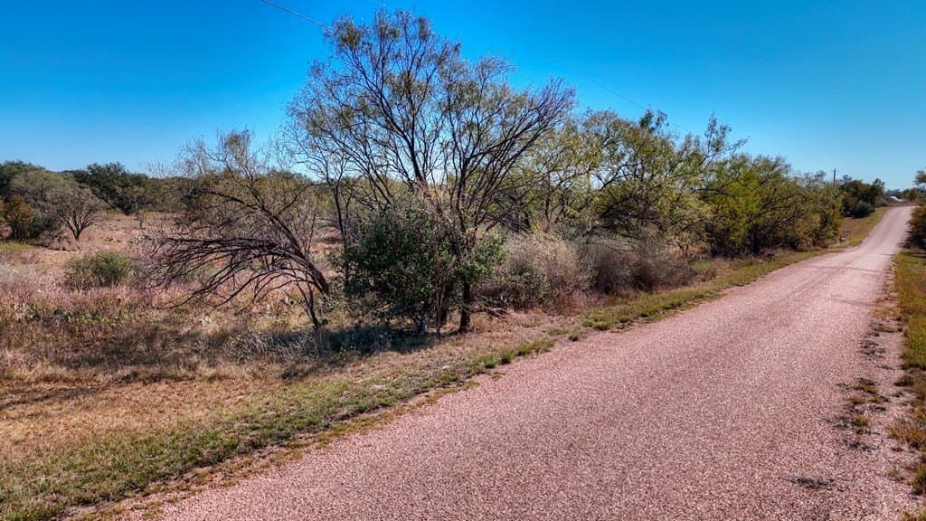 5.16 acres in Llano County - photo 7