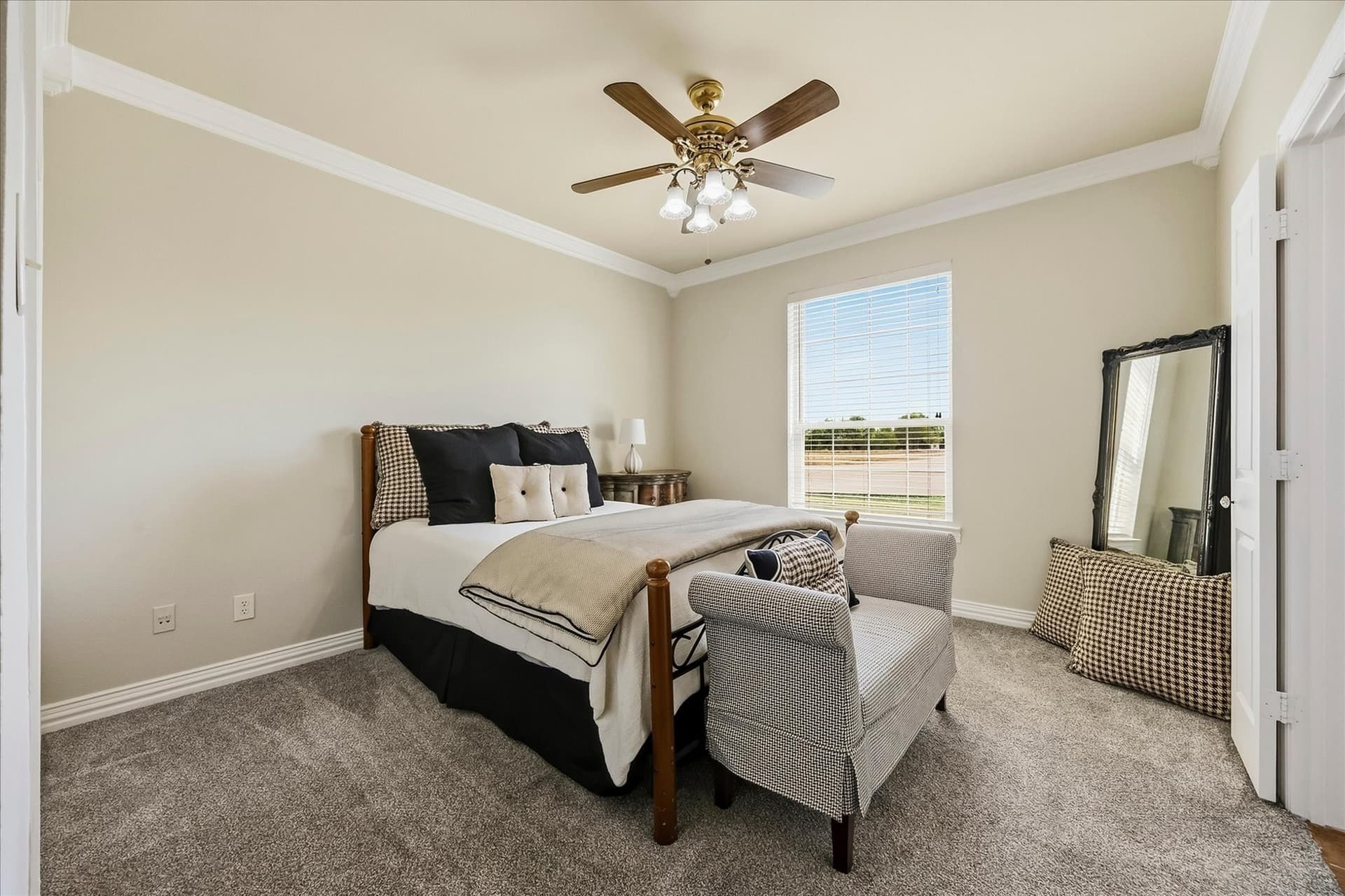 23.63 acres in Rockwall County - photo 16
