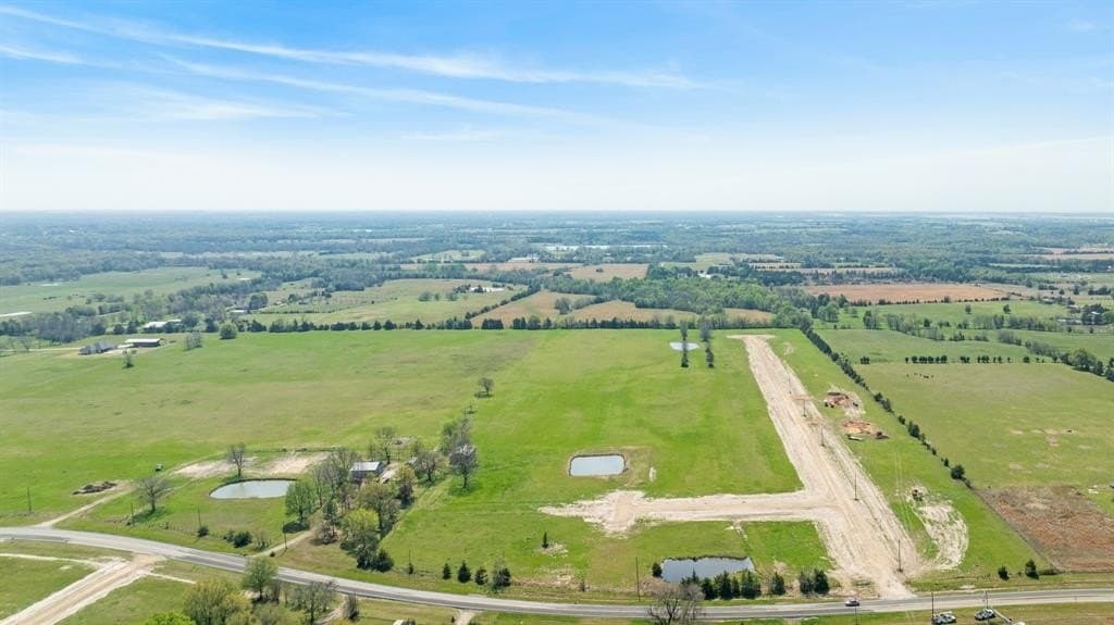 1.88 acres in Lamar County gallery image 2